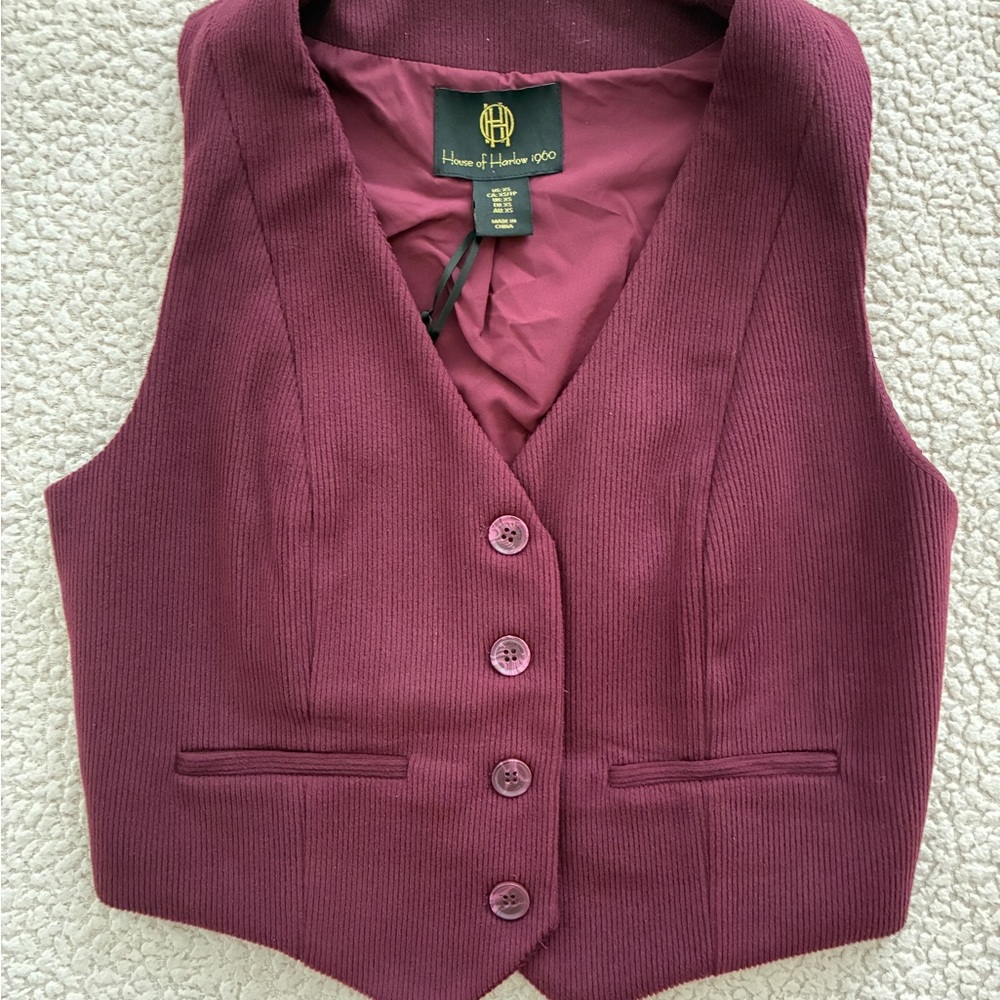 House of Harlow 1960 Women's Ribbed Button Vest in Wine NWT